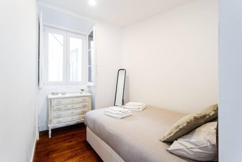 Apartment Historical Center Renewed Lisbon